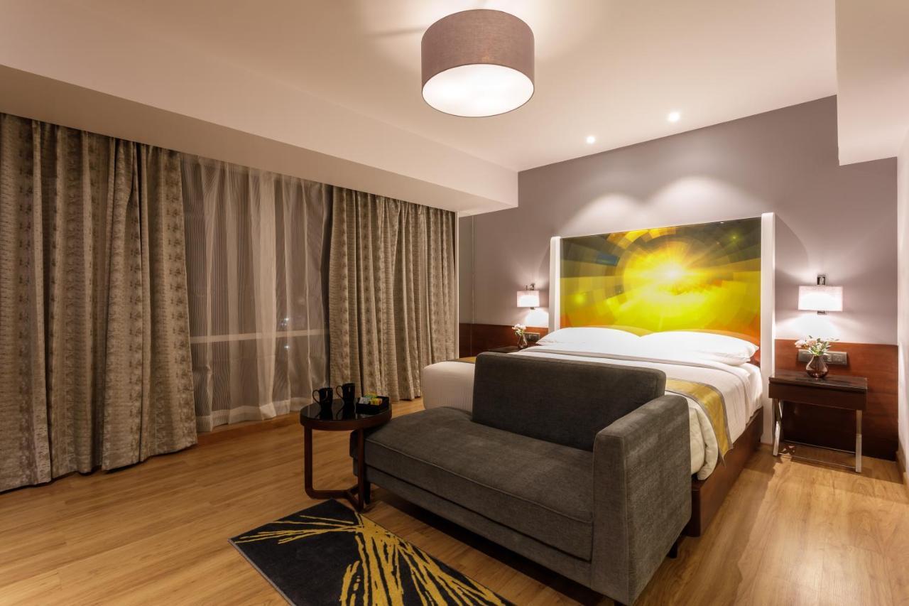Svenska Design Hotel Какинада Экстерьер фото