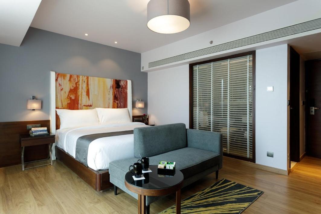 Svenska Design Hotel Какинада Экстерьер фото