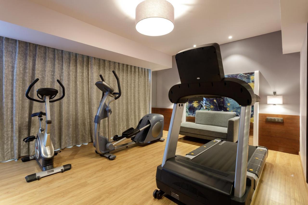 Svenska Design Hotel Какинада Экстерьер фото