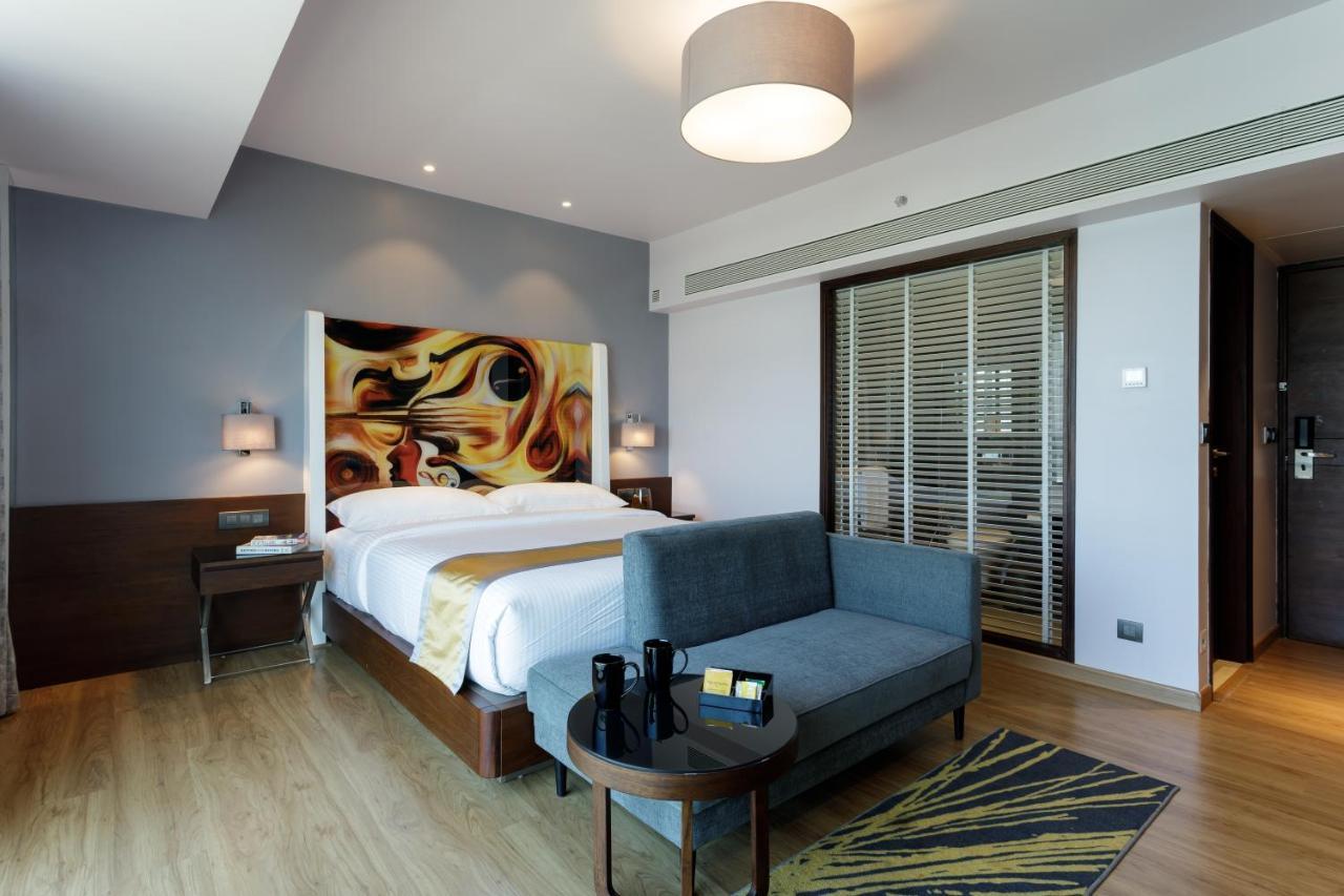 Svenska Design Hotel Какинада Экстерьер фото