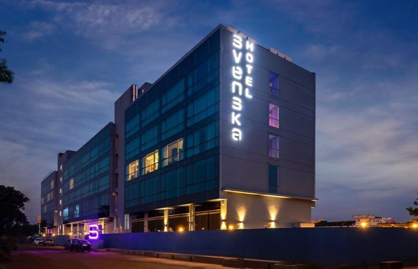 Svenska Design Hotel Какинада Экстерьер фото
